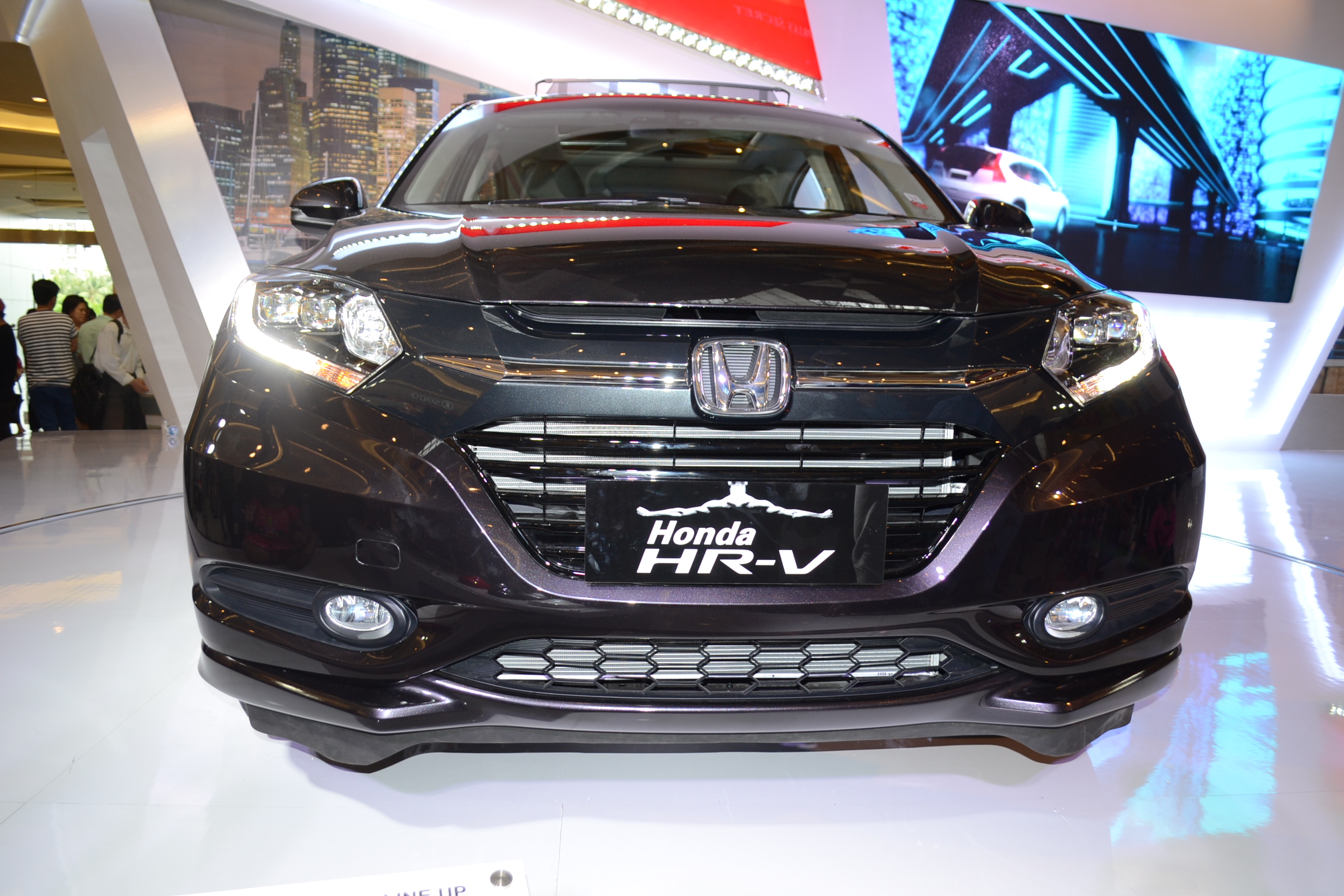First Impression Honda HR V Adiyasa Prahenda